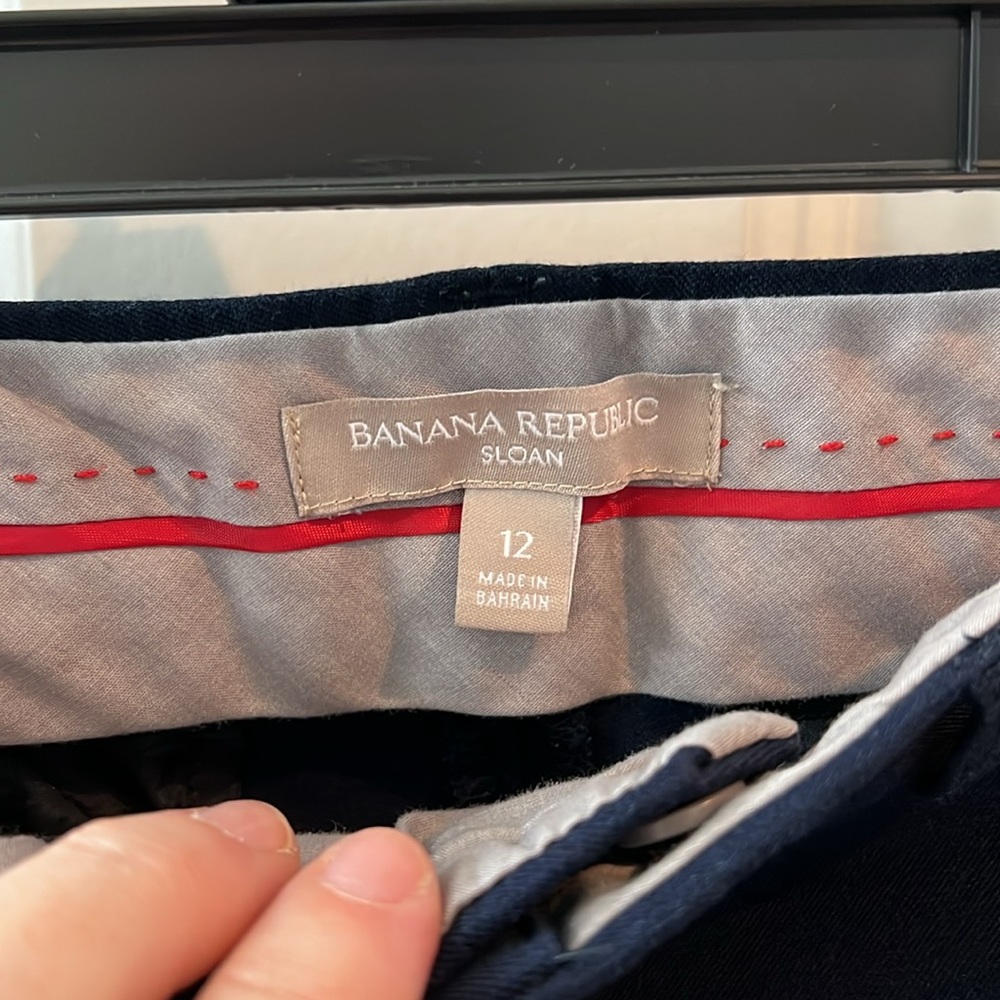Navy capri pants - Picture 2 of 4
